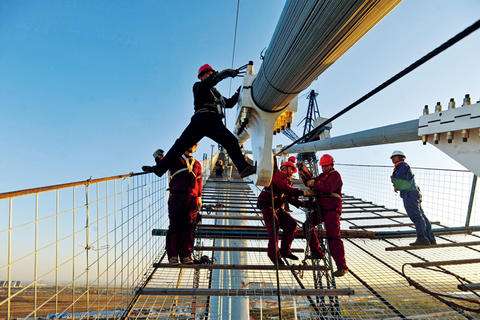 Nigeria's economic hub aims to enhance infrastructure development