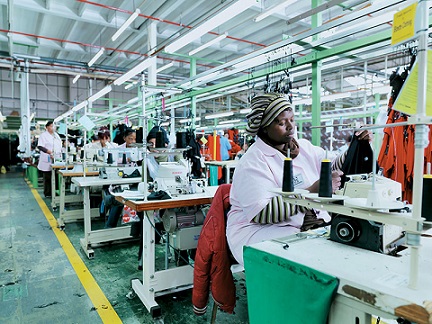 Nigeria's exports of agricultural products and manufactured goods increased by 896% and 278% 