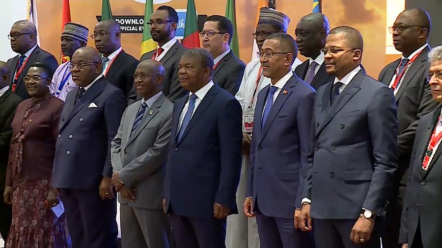 African oil producers urge investment to boost production