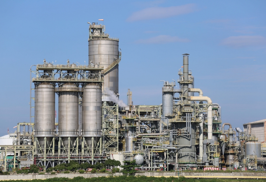 Africa's biggest oil refinery begins production in Nigeria with the aim of reducing need for imports