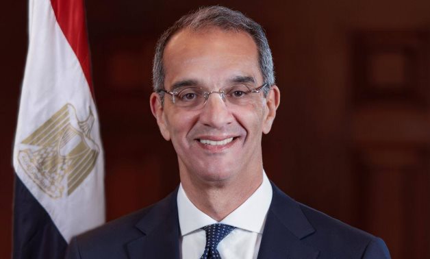 Egypt collaborates with China to produce optical fiber